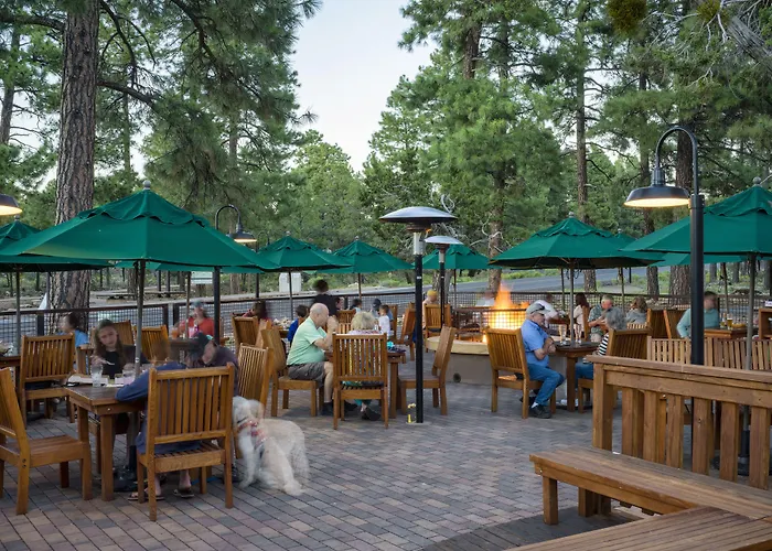 Yavapai Hotel 2*
